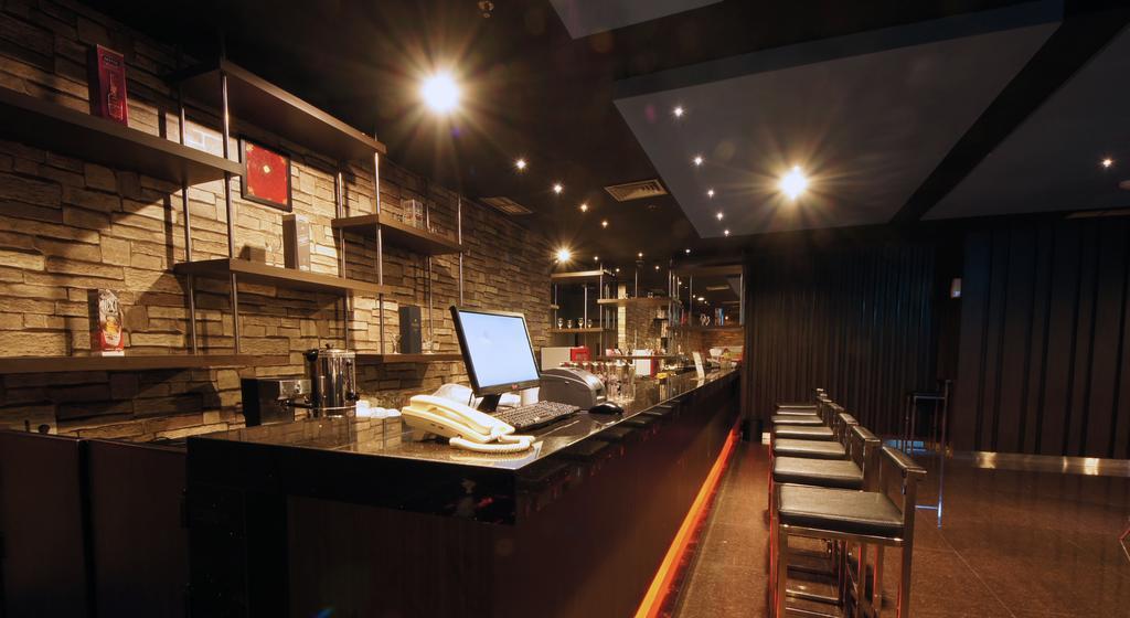 B Fashion Hotel Jakarta Ngoại thất bức ảnh