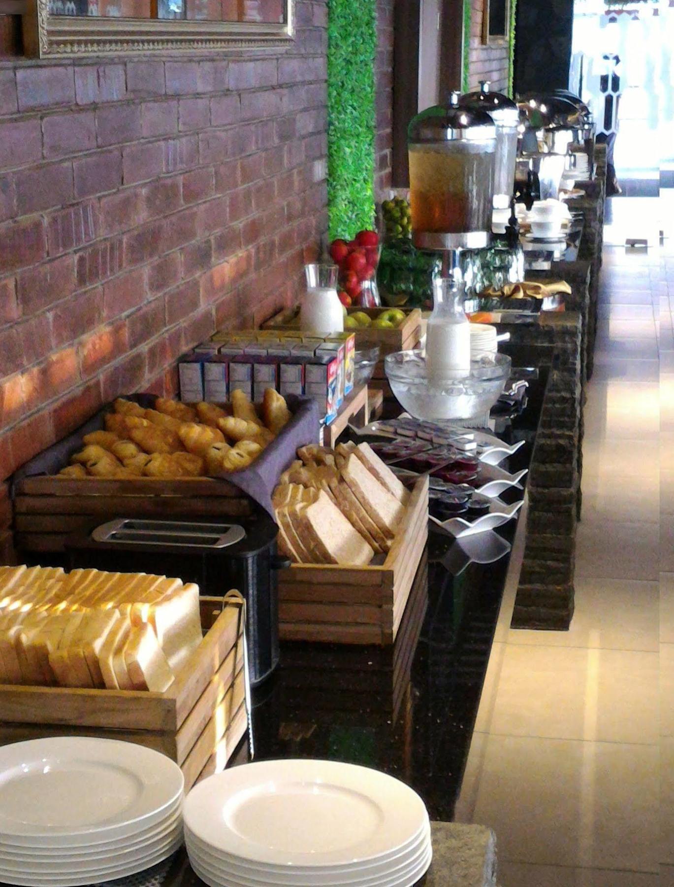 B Fashion Hotel Jakarta Ngoại thất bức ảnh