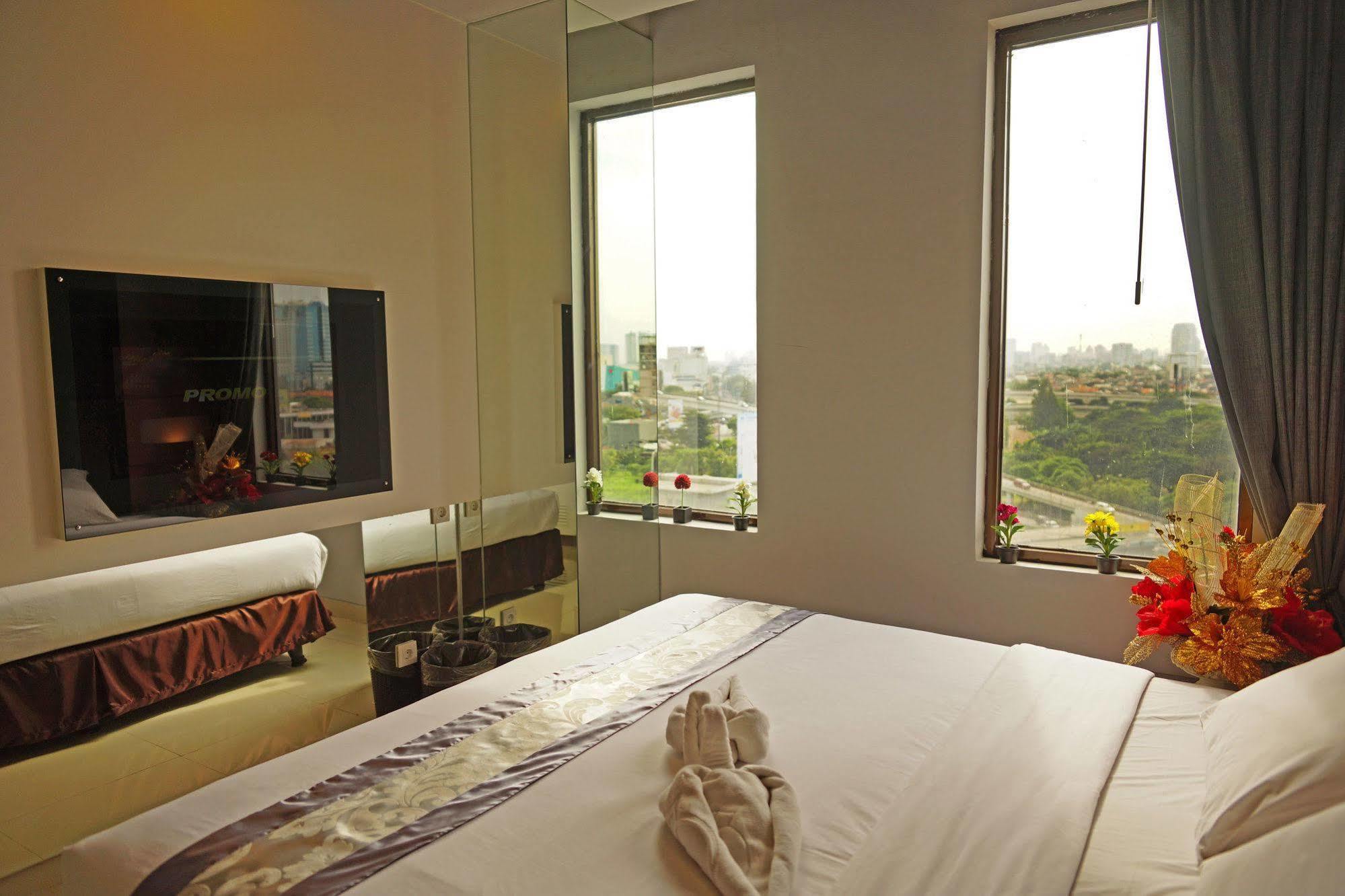 B Fashion Hotel Jakarta Ngoại thất bức ảnh